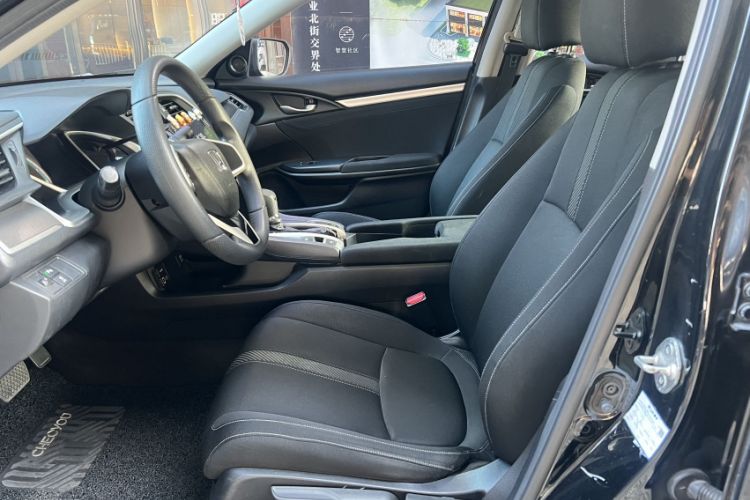 Used Honda Civic 2016 220TURBO CVT Luxury Edition
