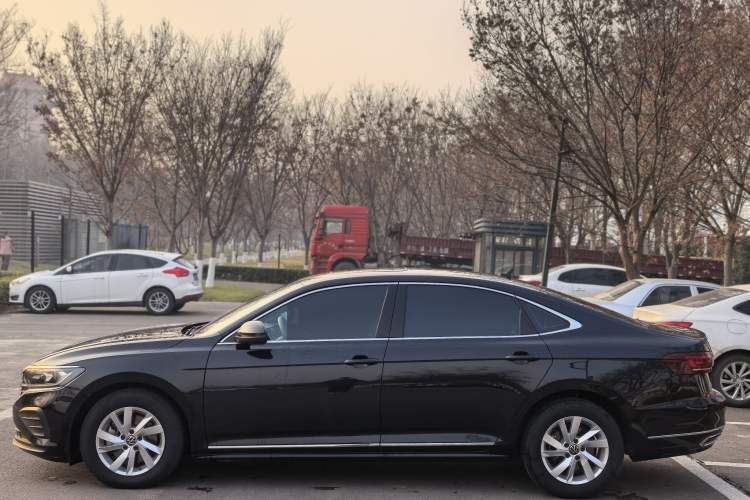 Used Volkswagen Passat 2022 280TSI Business Edition
