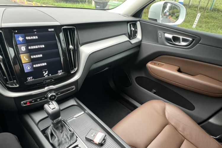 Used Volvo XC60 2020 T5 4x4 Zhiyi Luxury Edition
