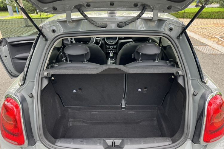 Used  MINI 2021 1.5T ONE PLUS
