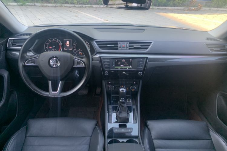 Used Skoda Superb 2016 TSI330 DSG Smart Drive Edition
