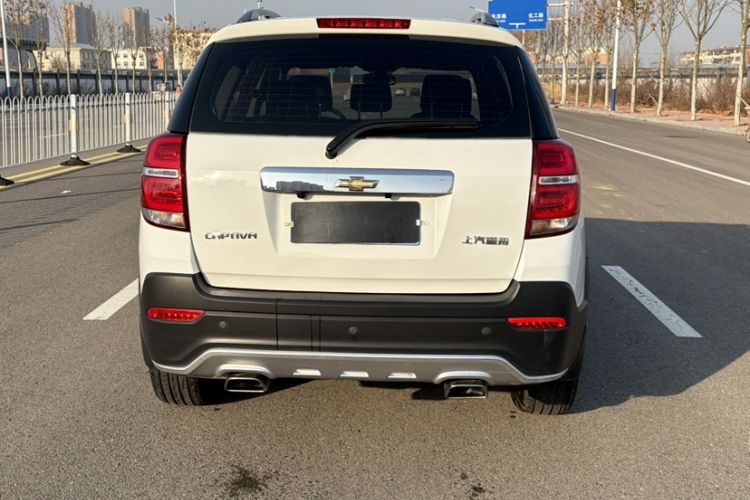 Used Chevrolet Captiva 2017 2.4L Two-Wheel Drive Luxury Edition 7 Seats
