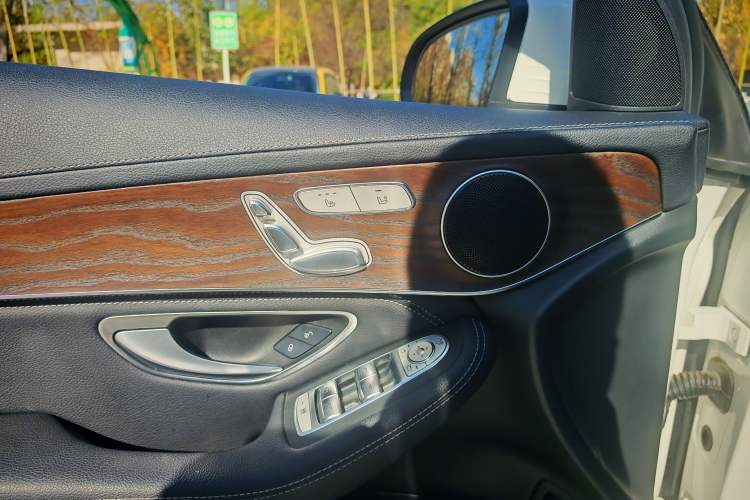 Used Mercedes-Benz GLC 2020 Facelift GLC 260 L 4MATIC Luxury Edition