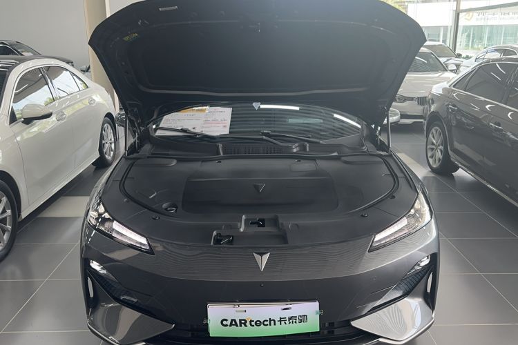 Used  SL03 2023 200Max Range-Extended Version
