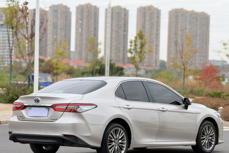 Used Toyota Camry 2018 Dual-Engine 2.5 HG Luxury Edition
