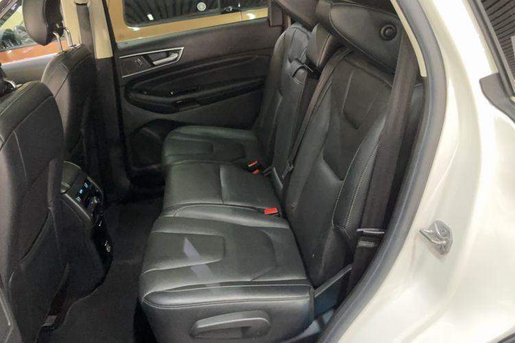 Used Ford Edge 2016 EcoBoost 245 Four-Wheel Drive Titanium 7-Seater