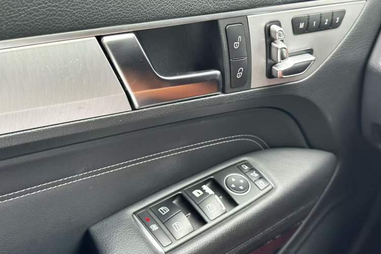 Used Mercedes-Benz E-Class 2014 E 260 Coupe
