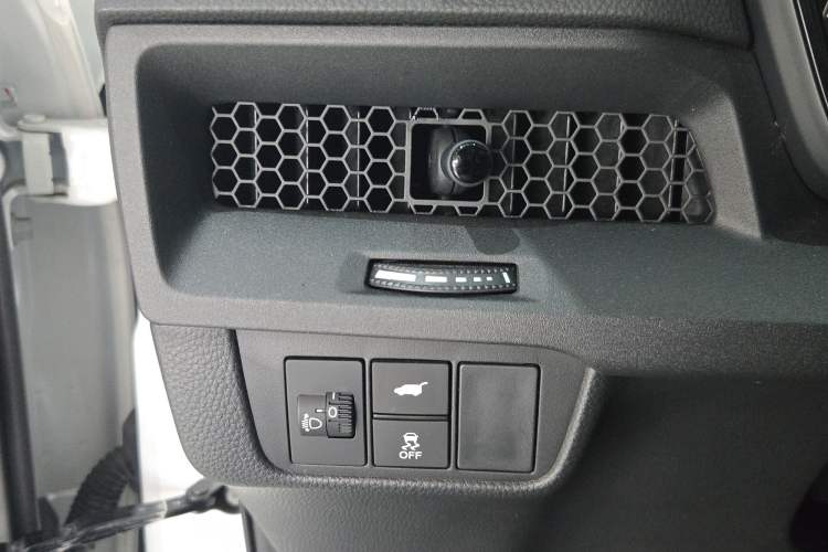 Used Honda Breeze 2023 240TURBO Two-Wheel-Drive Prestige Edition 5 Seats
