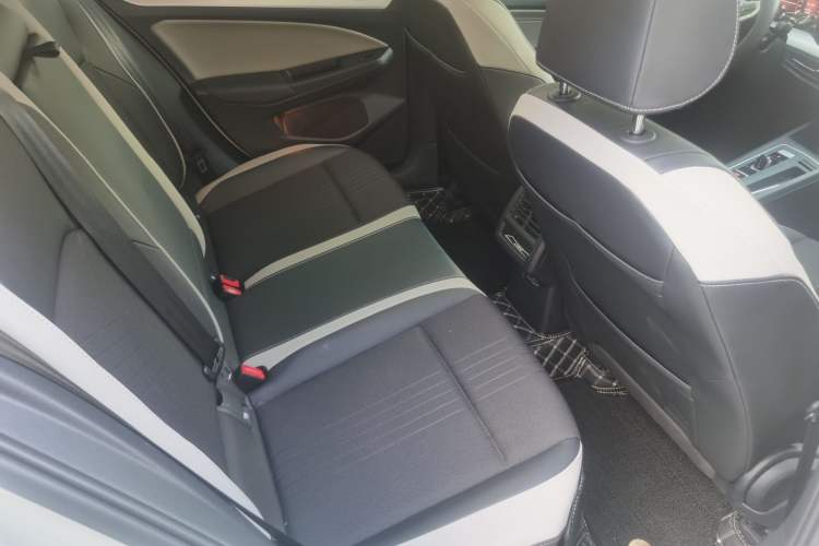 Used Volkswagen Golf 2024 280TSI DSG Pro Enjoyment Edition
