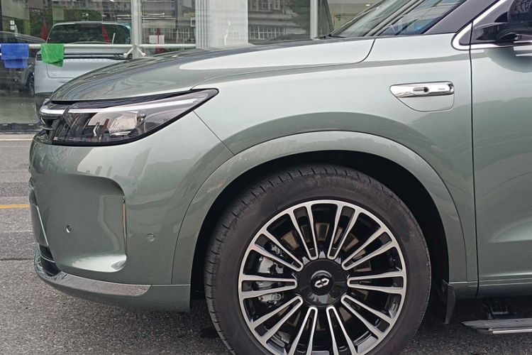 Used Hima AITO M7 2024 1.5T Intelligent Driving 4WD Max Edition 5 Seats
