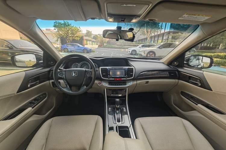 Used Honda Accord 2014 2.4L EXN Luxury Navigation Edition