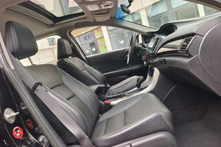 Used Honda Accord 2016 2.0L Elite Edition
