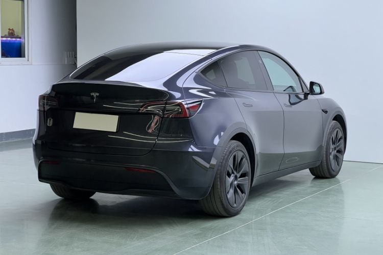 Used Tesla Model Y 2024 Rear-Wheel-Drive Version