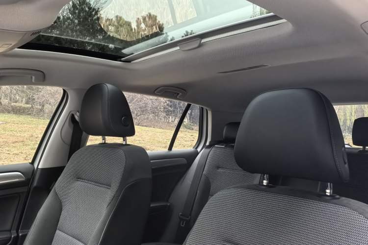 Used Volkswagen Golf 2020 Zhiai Edition 280TSI DSG Comfort Model
