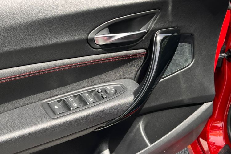 Used BMW 2 Series 2019 225i Convertible Coupe Sports Design Package
