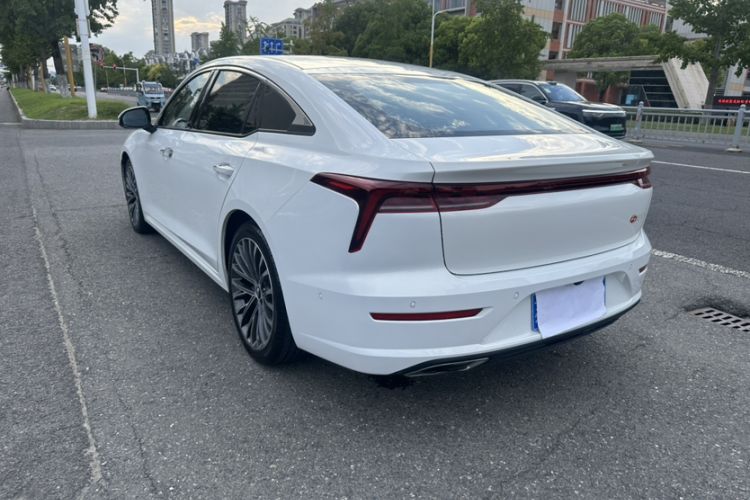 Used Bestune B70 2022 Third Generation 2.0T Automatic Enjoyment Version
