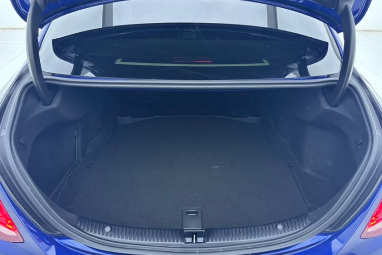 Used Mercedes-Benz C-Class 2018 C 180 L Fashion Edition Sport Version
