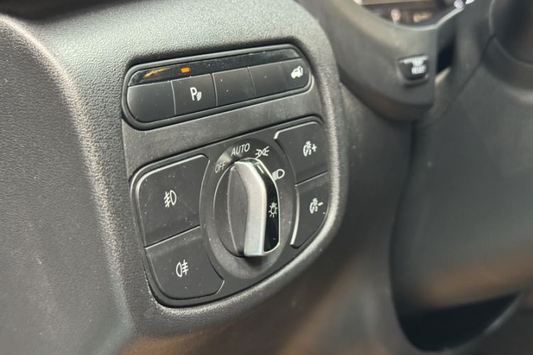 Used Infiniti QX50 2018 2.0T Two-Wheel Drive Fashion Edition
