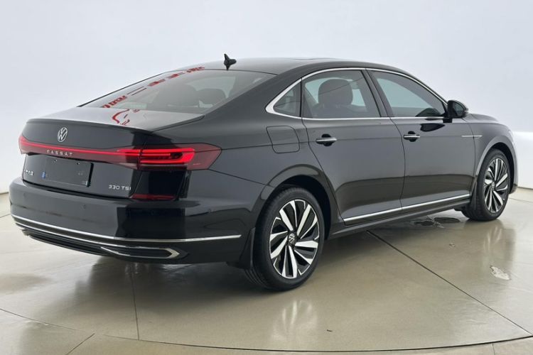 Used Volkswagen Passat 2022 330TSI Starry Luxury Edition Custom Version
