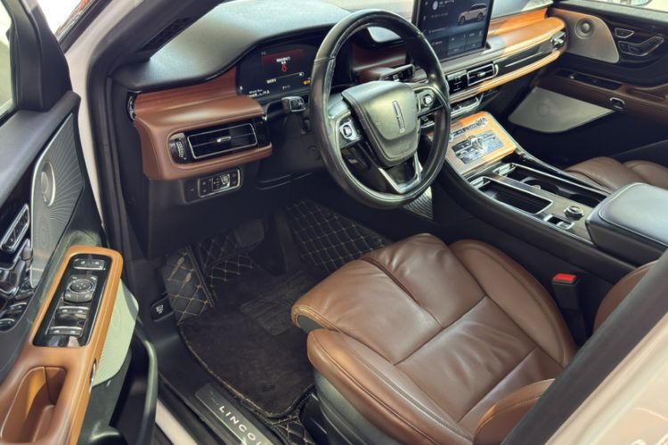 Used Lincoln Aviator 2020 3.0T V6 All-Wheel Drive Executive Version