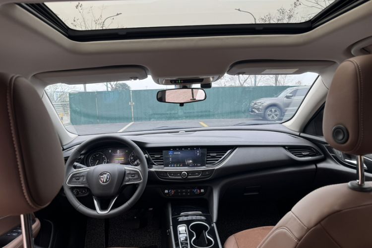 Used Buick Regal 2020 552T Luxury Version
