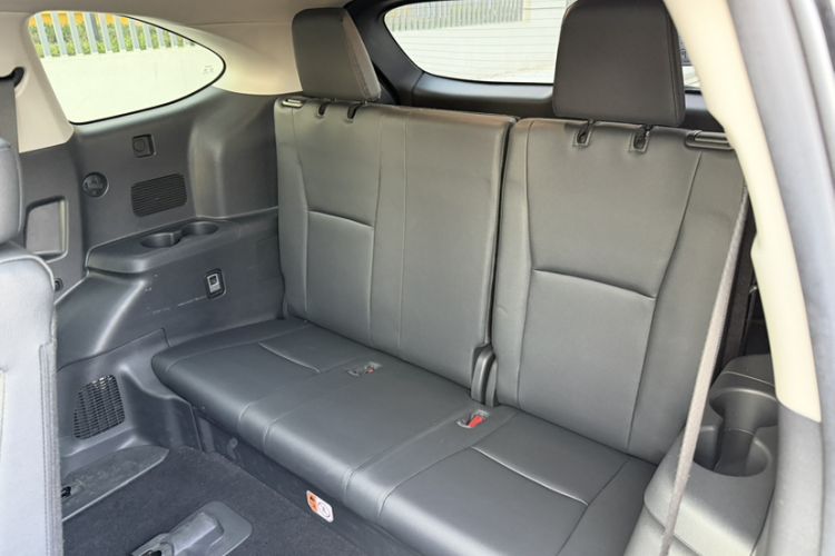 Used Toyota Highlander 2022 Dual-Engine 2.5L Four-Wheel Drive Prestige Version 7 Seats