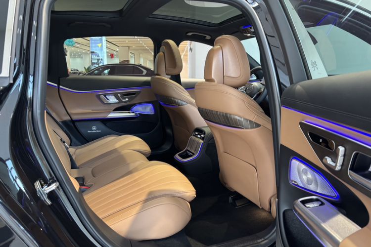 Used Mercedes-Benz E-Class 2025 E 300 L Luxury Model