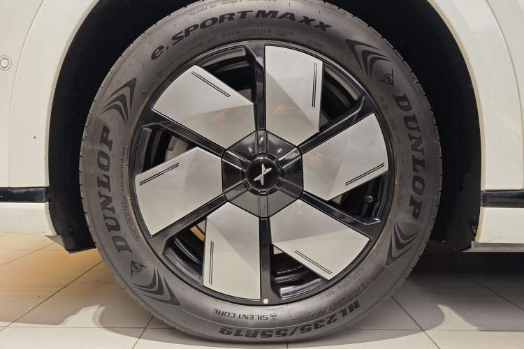 Used XPeng X9 2024 610 Long-Range Pro