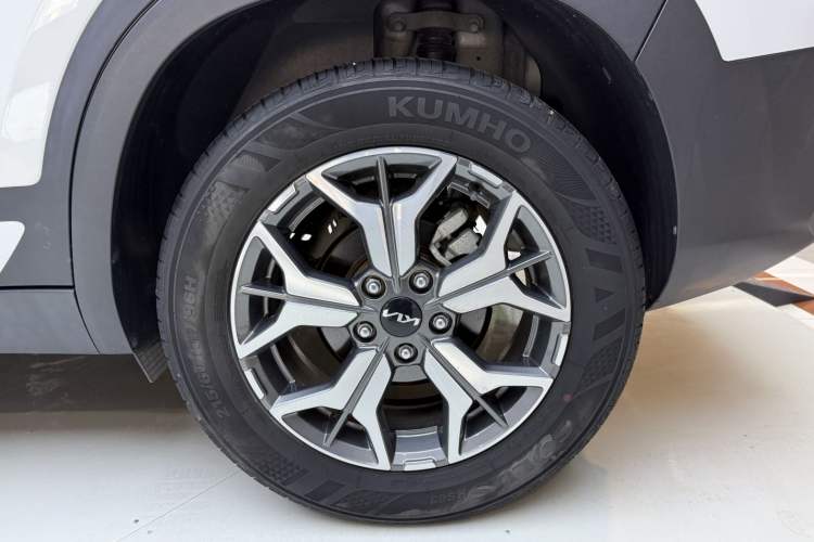 Used Kia KX3 2021 1.5L CVT Refreshed Edition
