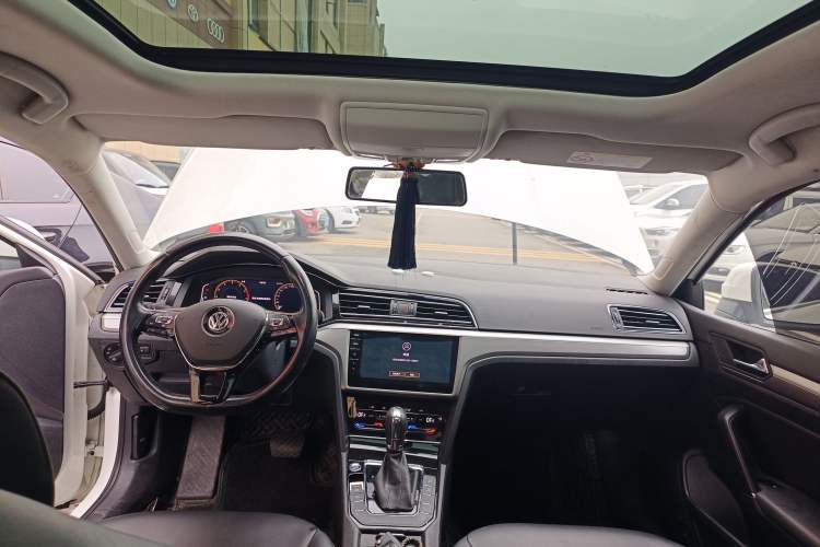 Used Volkswagen Lamando 2021 280TSI DSG Comfort Edition
