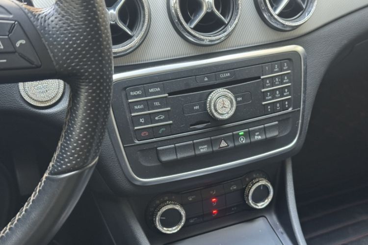 Used Mercedes-Benz GLA 2016 GLA 200 Fashion Model
