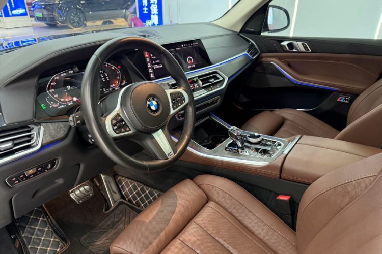 Used BMW X5 2021 xDrive40i Luxury Model with M Sport Package
