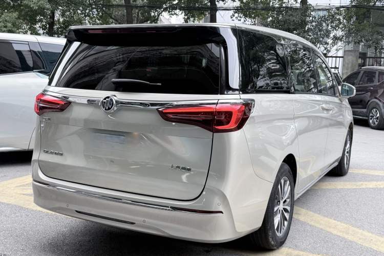 Used Buick GL8 2023 ES Lu Zun Comfort Model