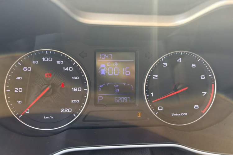 Used MG ZS 2018 1.5L Automatic Luxury Edition China V Standard
