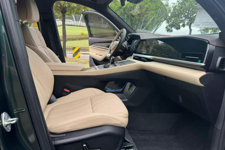 Used Geely Auto Monjaro L 2025 Dongfang Yao 2.0TD Automatic All-Wheel-Drive Wangyue Edition