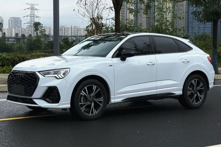 Used Audi Q3 Sportback 2022 40 TFSI Fashion Model
