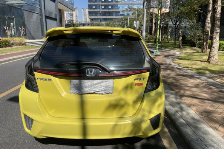 Used Honda Fit 2016 1.5L LX CVT Comfort Model
