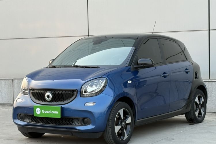 Used smart forfour 2018 0.9T 66 kW Fashion Edition