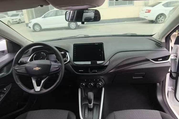 Used Chevrolet Cavalier 2020 325T Automatic Enjoyment Edition
