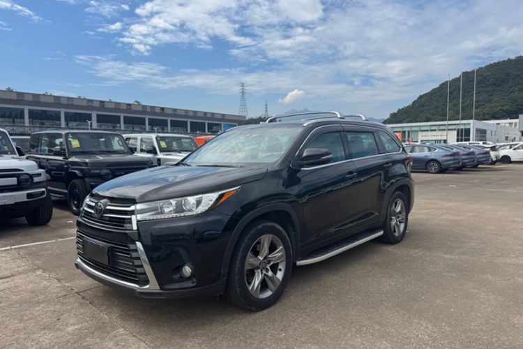 Used Toyota Highlander 2018 2.0T Four-Wheel Drive Prestige Version 7 Seats China VI Standard
