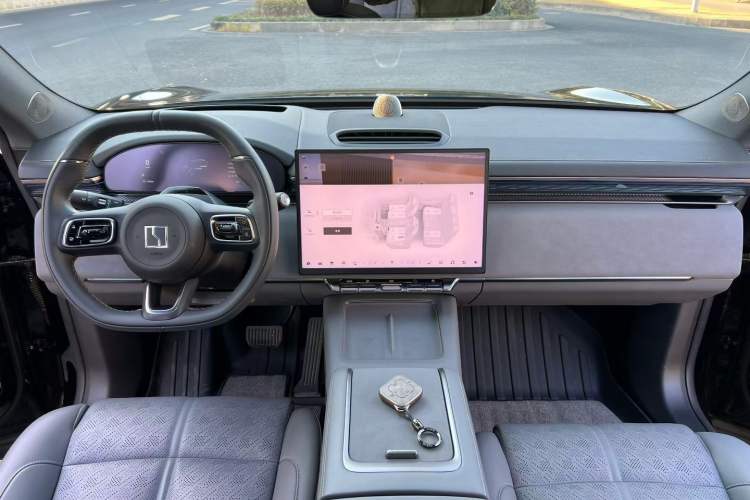 Used Zeekr 7X 2025 100 kWh Long-Range Rear-Wheel Drive with Intelligent Driving Features