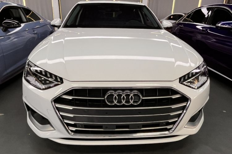 Used Audi A4L 2020 40 TFSI Fashionable and Elegant Model
