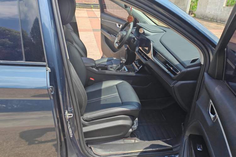 Used Wuling Victory 2020 1.5T CVT Luxury Model
