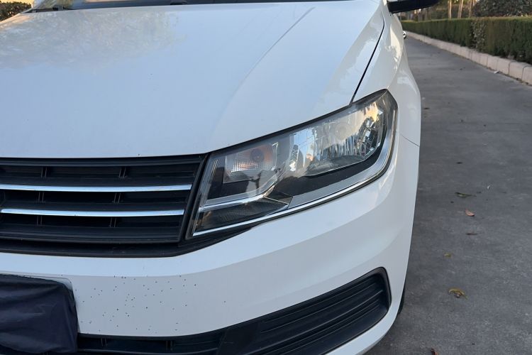 Used Volkswagen Santana 2016 1.6L Manual Fashion Edition
