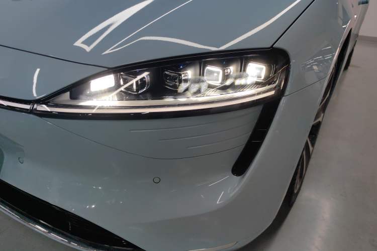 Used Hima Luxeed S7 2024 Max+ Rear-Drive Ultra-Range Intelligent Driving Edition