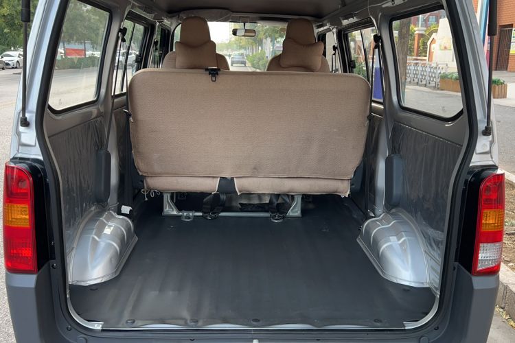 Used Wuling Zhiguang 2023 1.5L Practical Version 5/7 Seats
