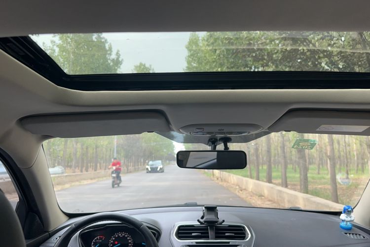 Used Ford Escort 2015 1.5L Automatic Fashion Model
