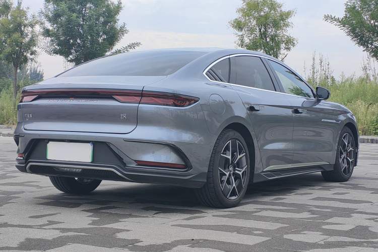 Used BYD Han 2023 EV Champion Edition 715 km Front-Drive Flagship Model
