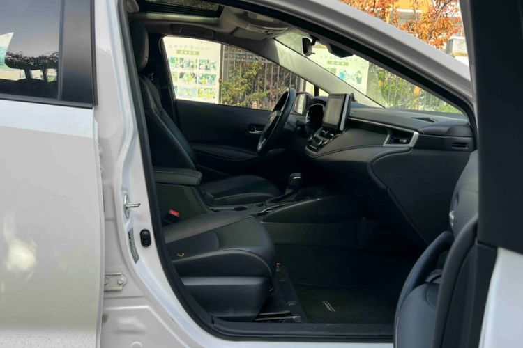 Used Toyota Corolla 2021 1.2T S-CVT Luxury Edition
