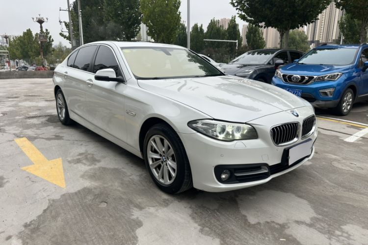 Used BMW 5 Series 2014 520Li Elegant Model
